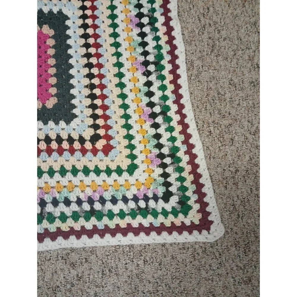 Vtg Crocheted Afghan Around the World‎ Multi-Colored Throw Blanket 35×35